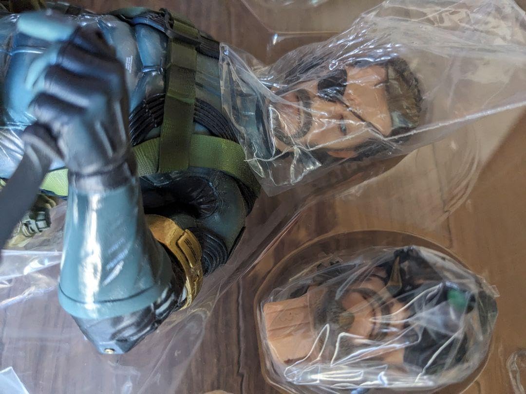 gecco豆魚雷METALGEARSOLIDVソリッドスネークスタチュー